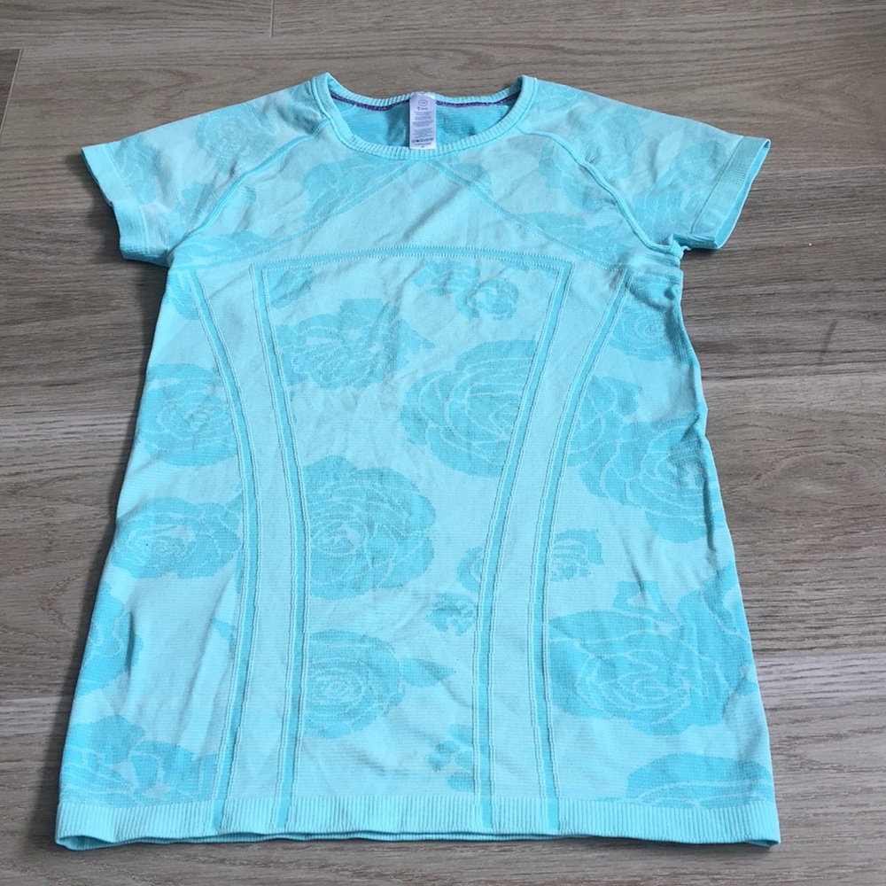 Ivivva shirt